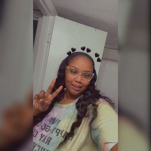 Meet your Posher, Paulette